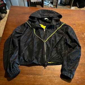 Fabletics cropped running jacket mesh lined XXL green black